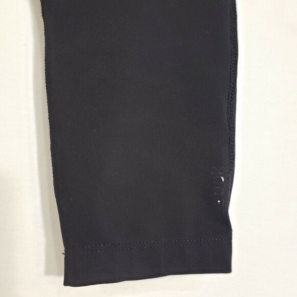 Reebok Womens Pants Size Small Cropped Capri Leggings Stretch Workout Black - Picture 11 of 11